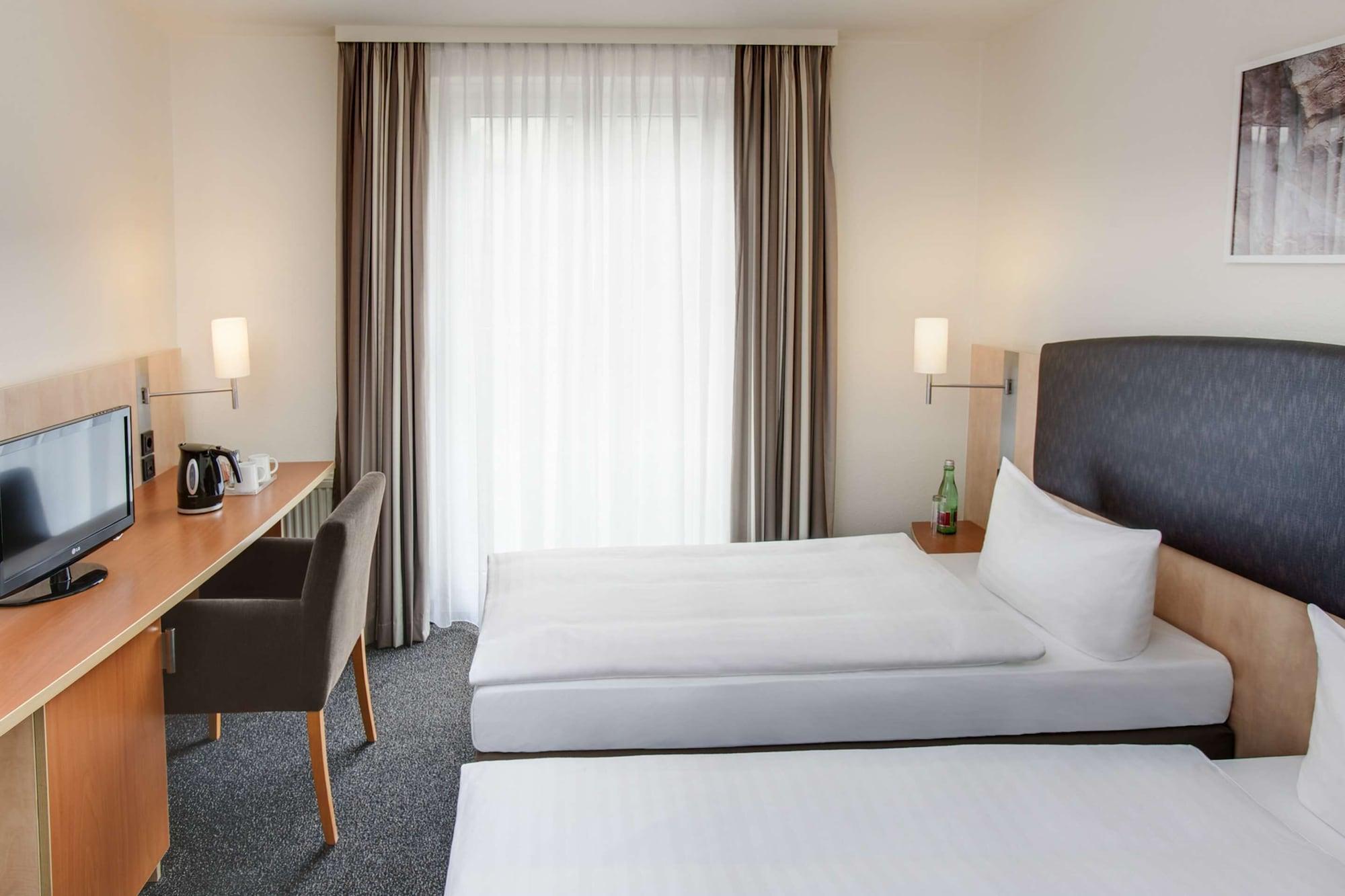 Intercityhotel 4* Wenen